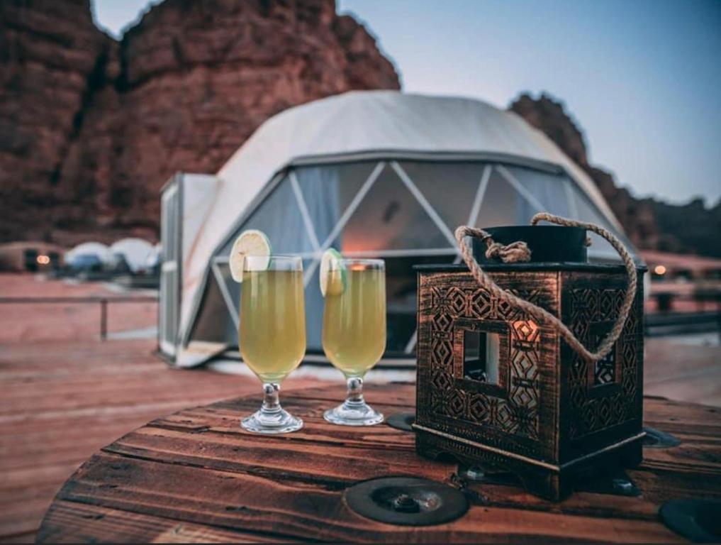 Апартаменты Sun Luxury Camp &Tour Вади-Рам Экстерьер фото